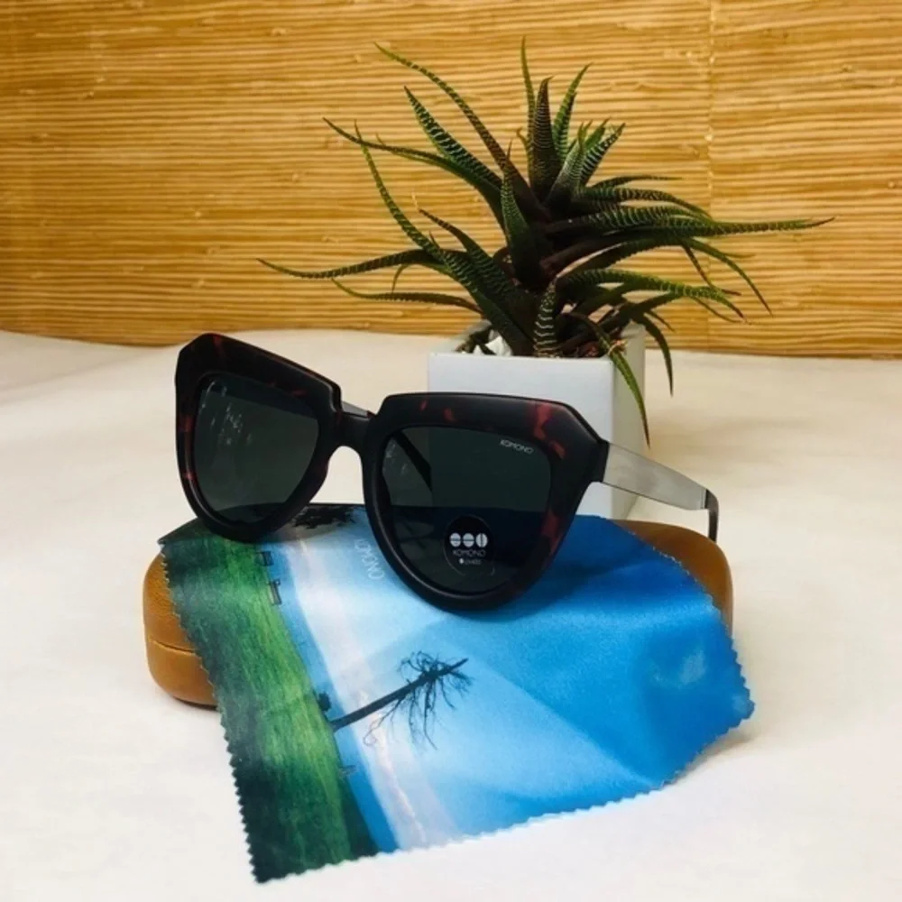 KOMONO Stella Red Tortoise Silver Sunglasses NEW cateye